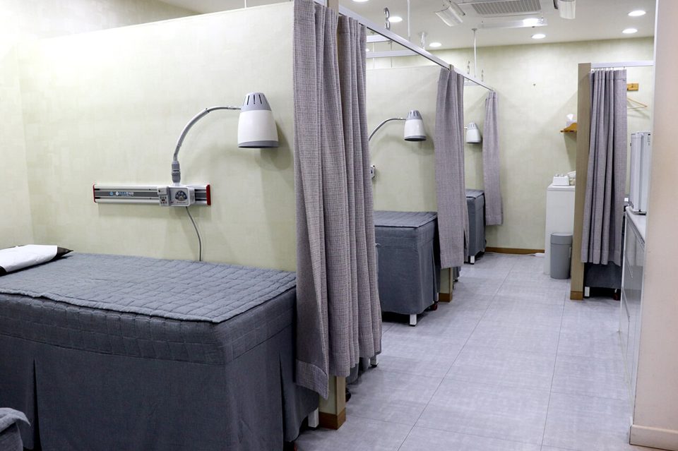 미소로한의원 대전점 치료실 · 대전 건선 치료